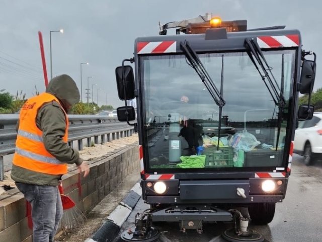 עיר תחת גשם כבד! מערכת גשם עוצמתית פוקדת את הארץ וגם את נס ציונה.